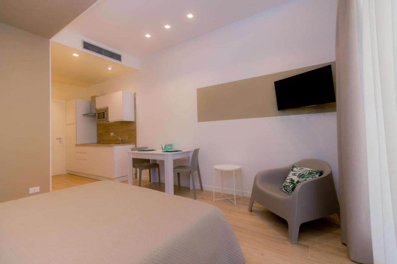 Domina Apartments Монополи Экстерьер фото