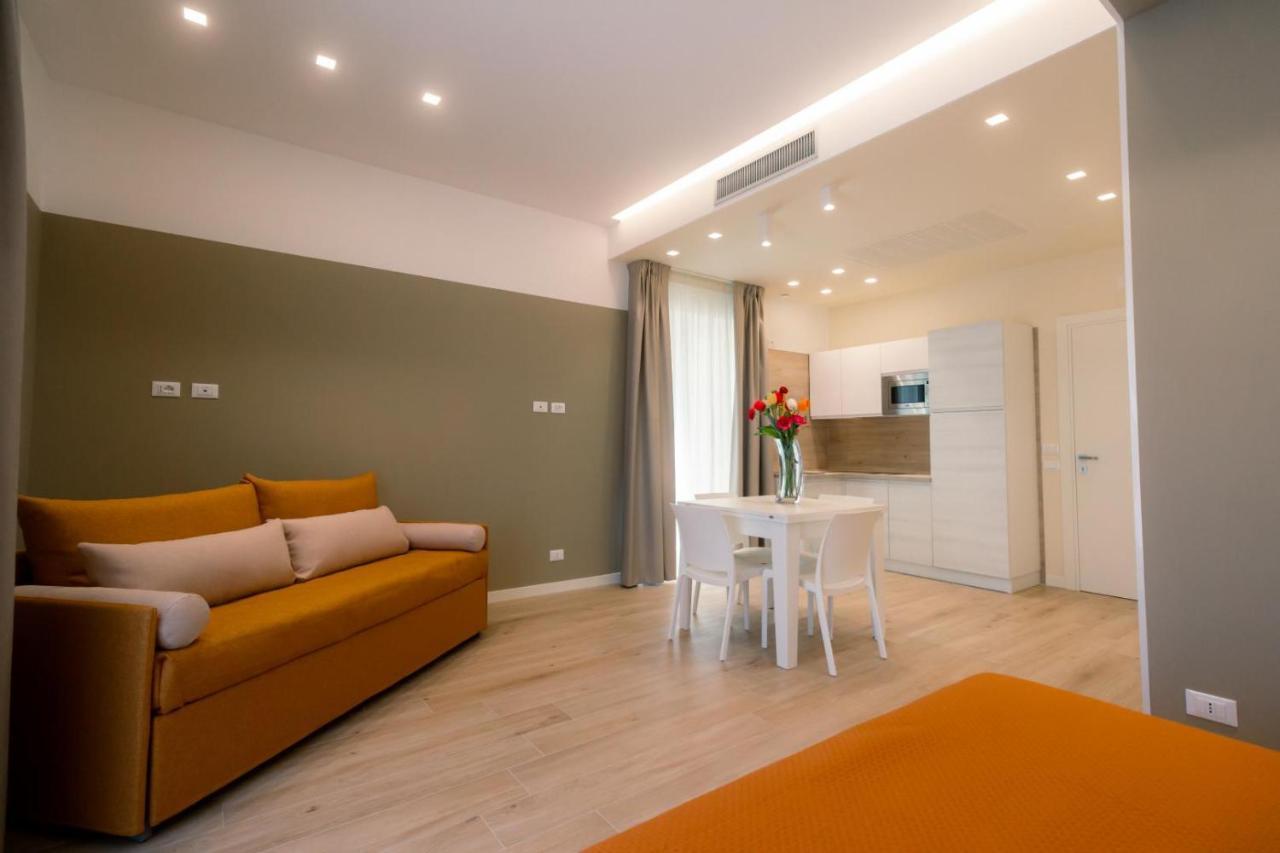 Domina Apartments Монополи Экстерьер фото