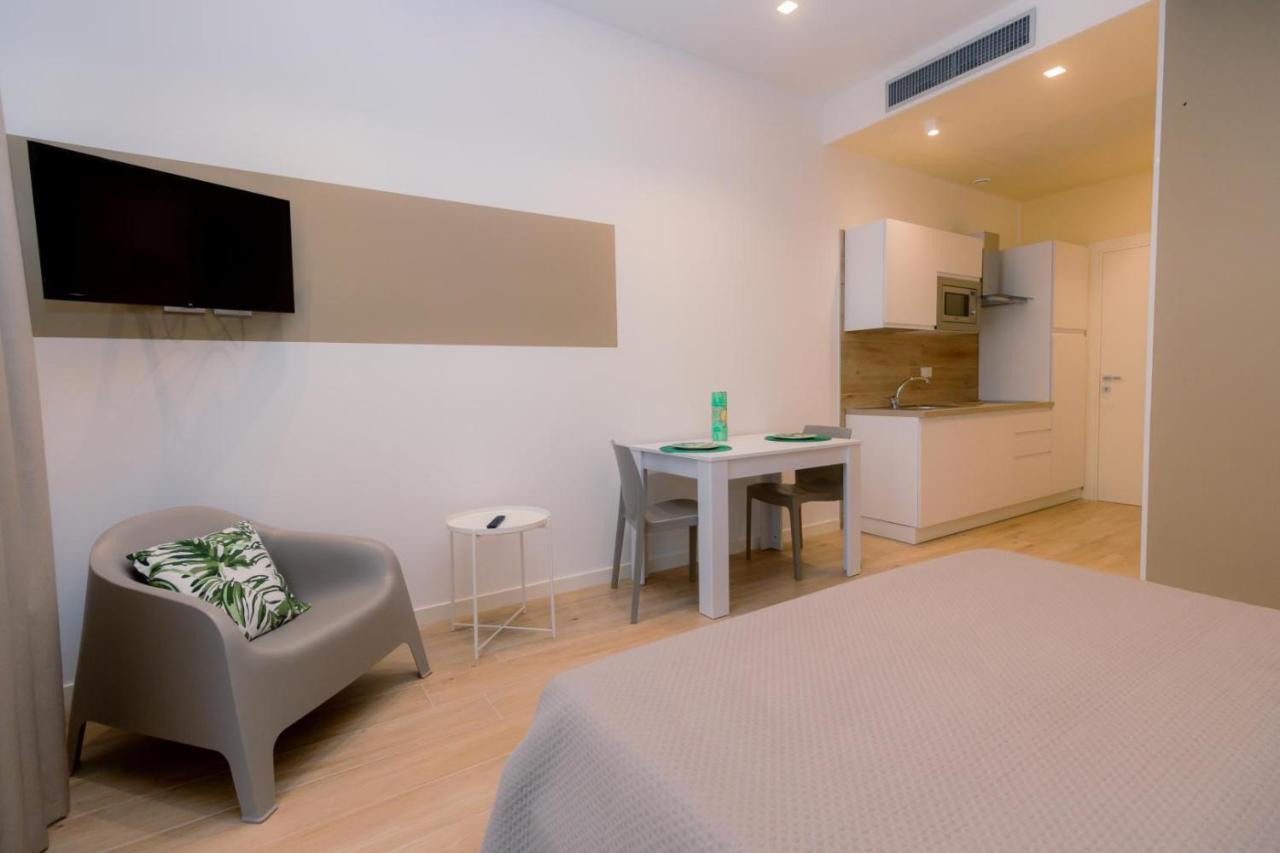 Domina Apartments Монополи Экстерьер фото